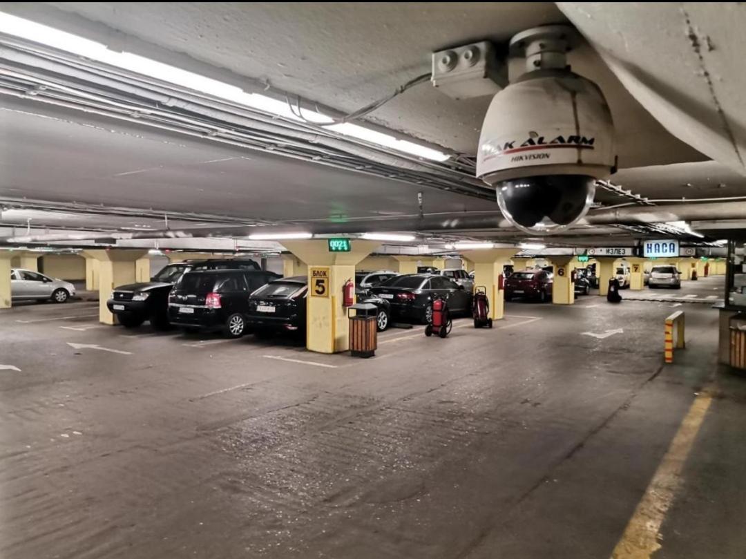 Calla 4 Apartment - Main Square, In The City Shopping Center - Parking Slot With Securiti And Video Camera 斯科普里 外观 照片