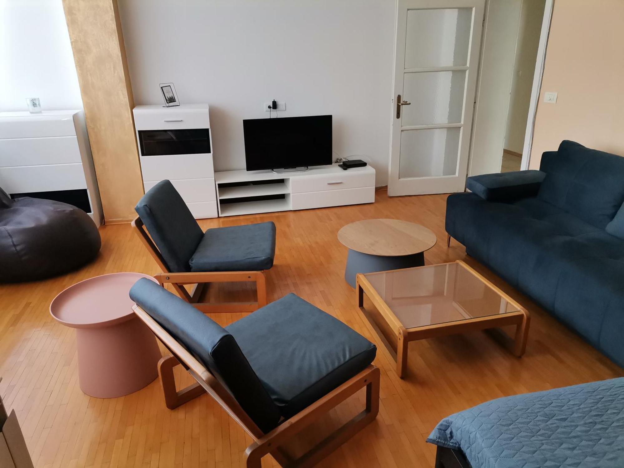 Calla 4 Apartment - Main Square, In The City Shopping Center - Parking Slot With Securiti And Video Camera 斯科普里 外观 照片